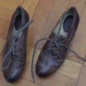 Frye 6.5 platform loafers